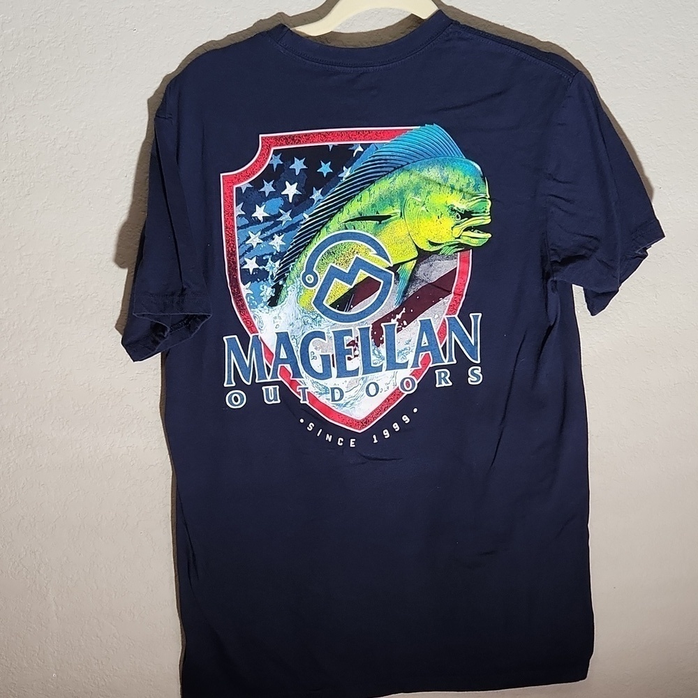 Magellan Outdoors Shirt Mens Size M Fishing Blue Tshirt